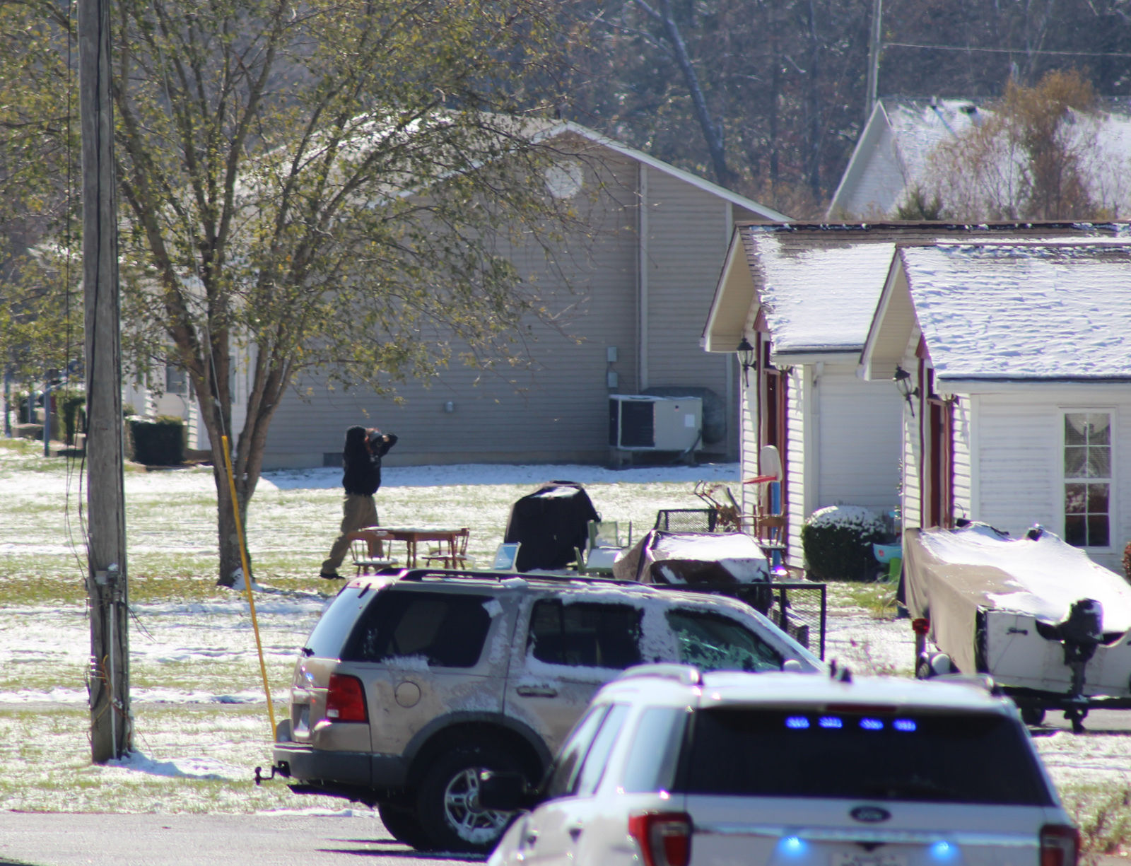 Police standoff ends peacefully